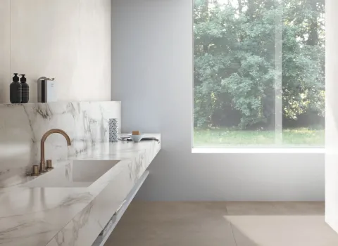 Fliesen aus der Kollektion Grande von Marazzi.