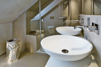 Kleines Badezimmer von Hansgrohe